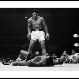 Agyag Áli – a kirekesztő néger muzulmán, a gyűlölet embere Agyag Áli – a kirekesztő néger muzulmán, a gyűlölet embere