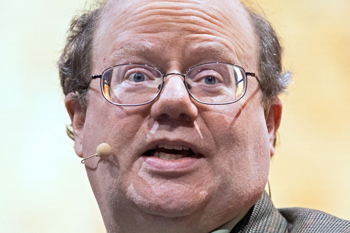 „A Wikipedia már nem megbízható forrás”